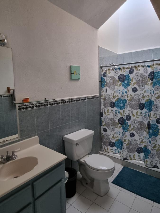شقة Bonanza Casa De Huespedes سيوداد خواريز المظهر الخارجي الصورة
